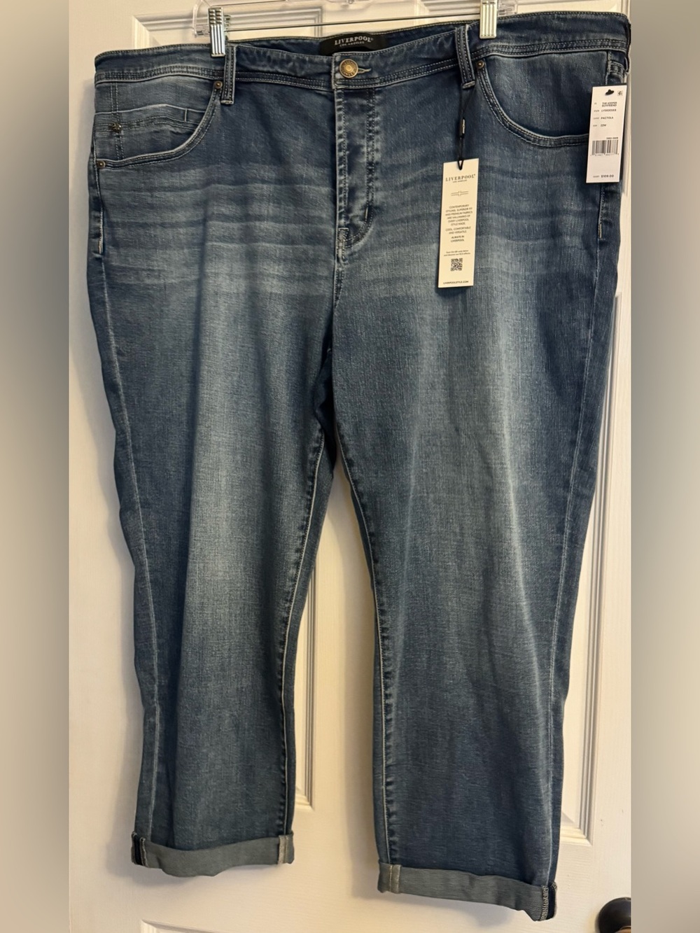 Liverpool Women’s Skinny Jeans in Medium Blue Wash